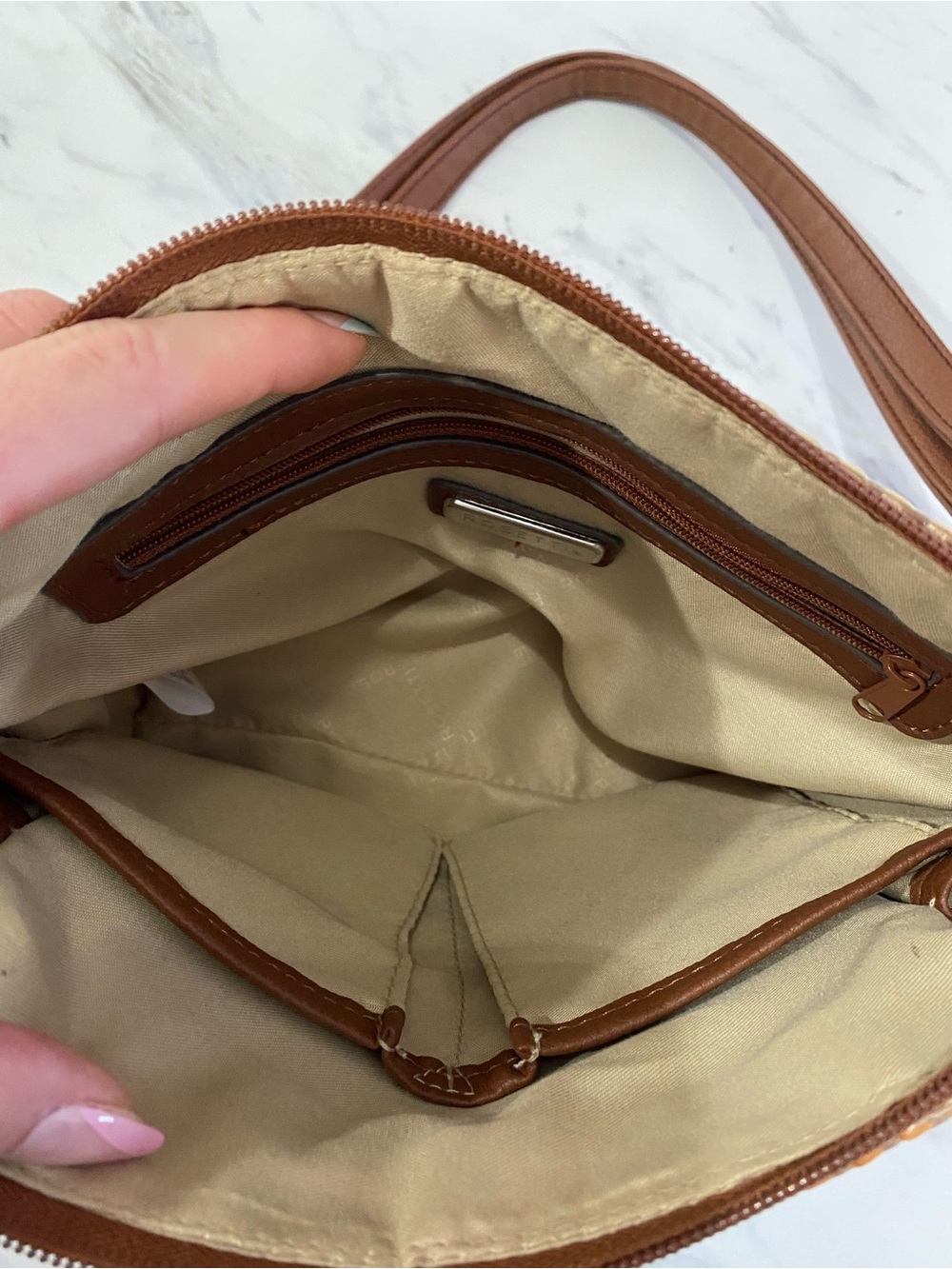 Rossetti boho Woven Straw Crossbody Bag - Picture 2 of 2